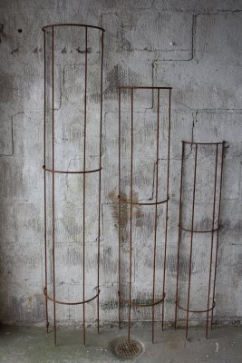 Spaljé Halvmåne Rost