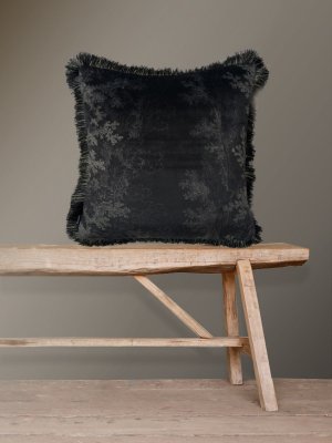 Kuddfodral Black Woods 50x50cm